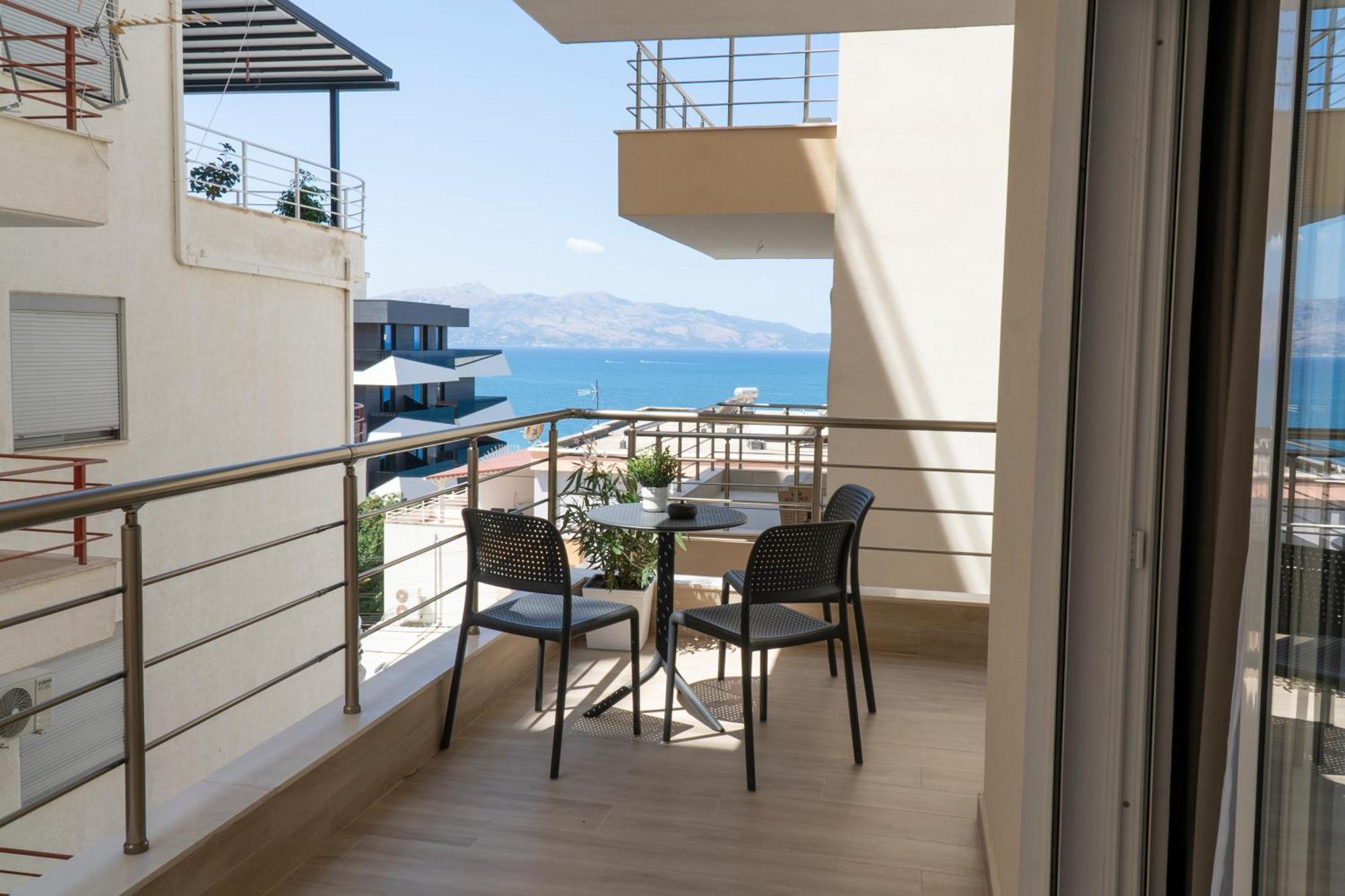 Mateo Apartments Sarande Exterior photo